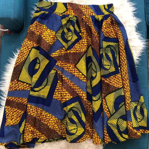 Floral midi skirt with pockets - Picture 1 of 2